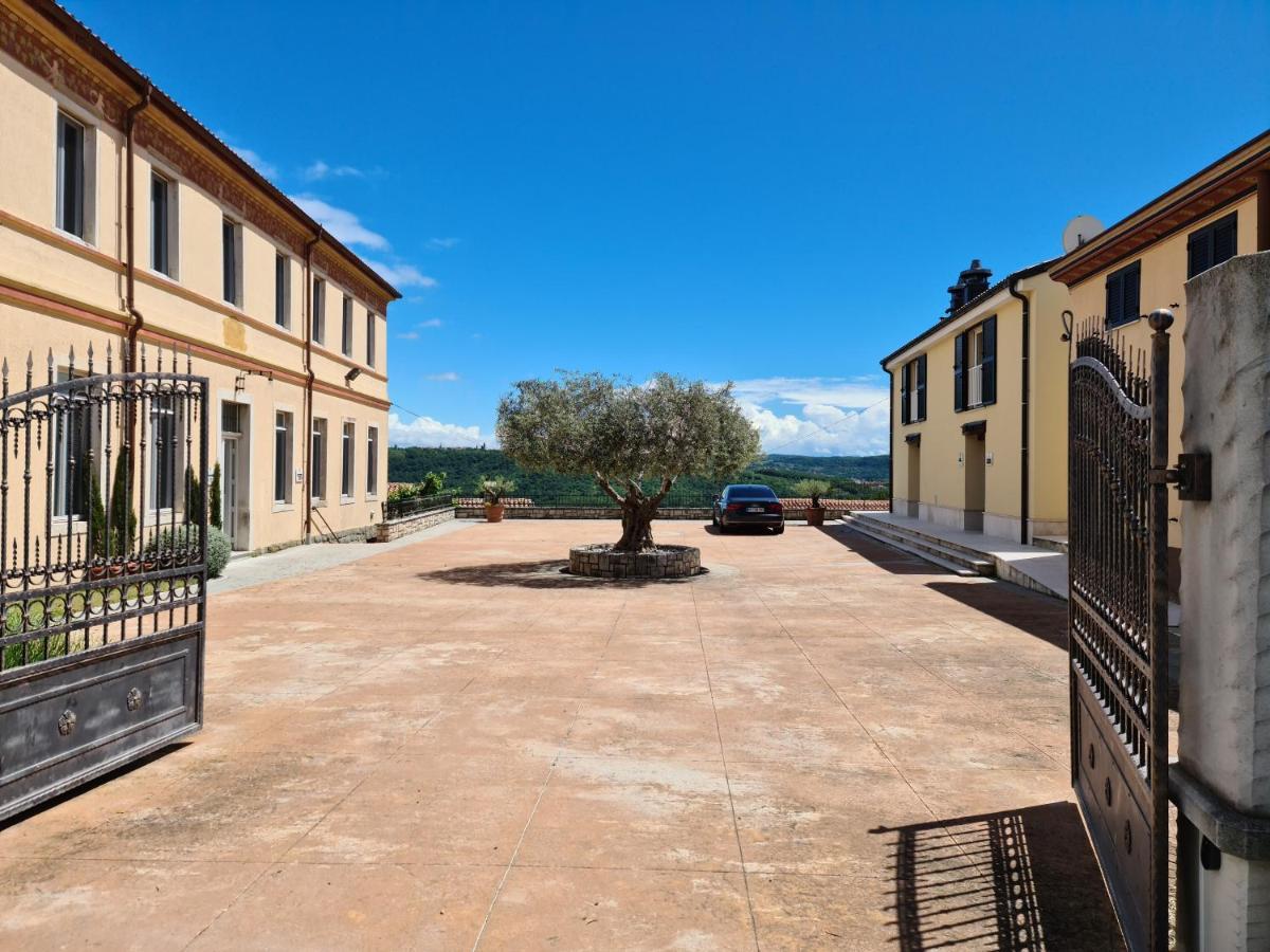 Hotel Stara Sola - Oleander Resort Korte エクステリア 写真