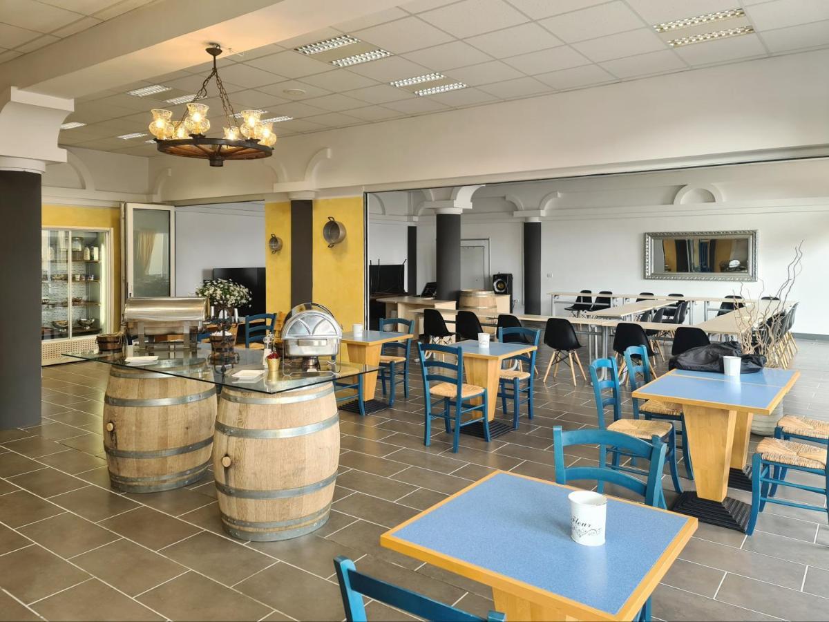 Hotel Stara Sola - Oleander Resort Korte エクステリア 写真