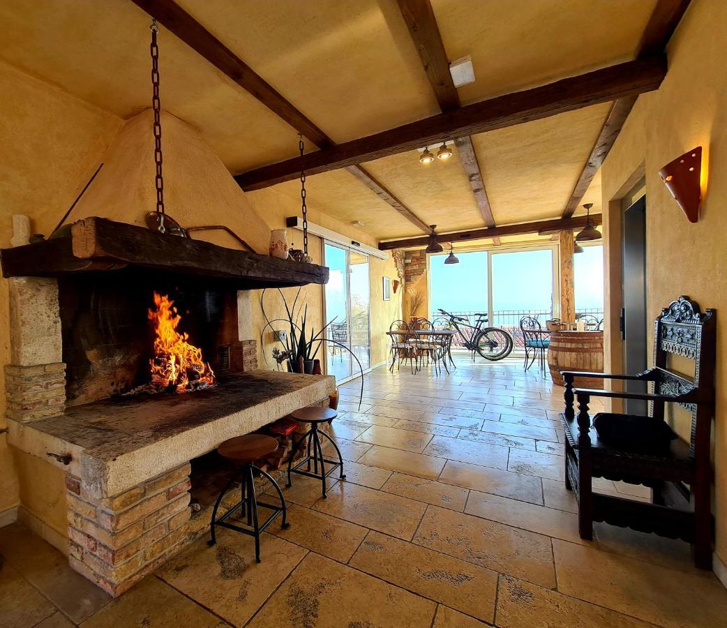 Hotel Stara Sola - Oleander Resort Korte エクステリア 写真