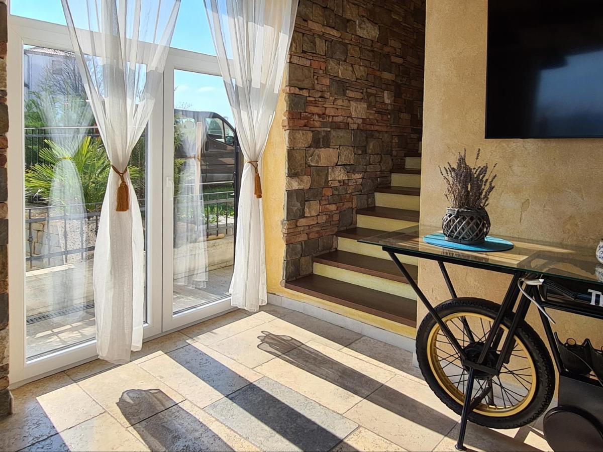 Hotel Stara Sola - Oleander Resort Korte エクステリア 写真