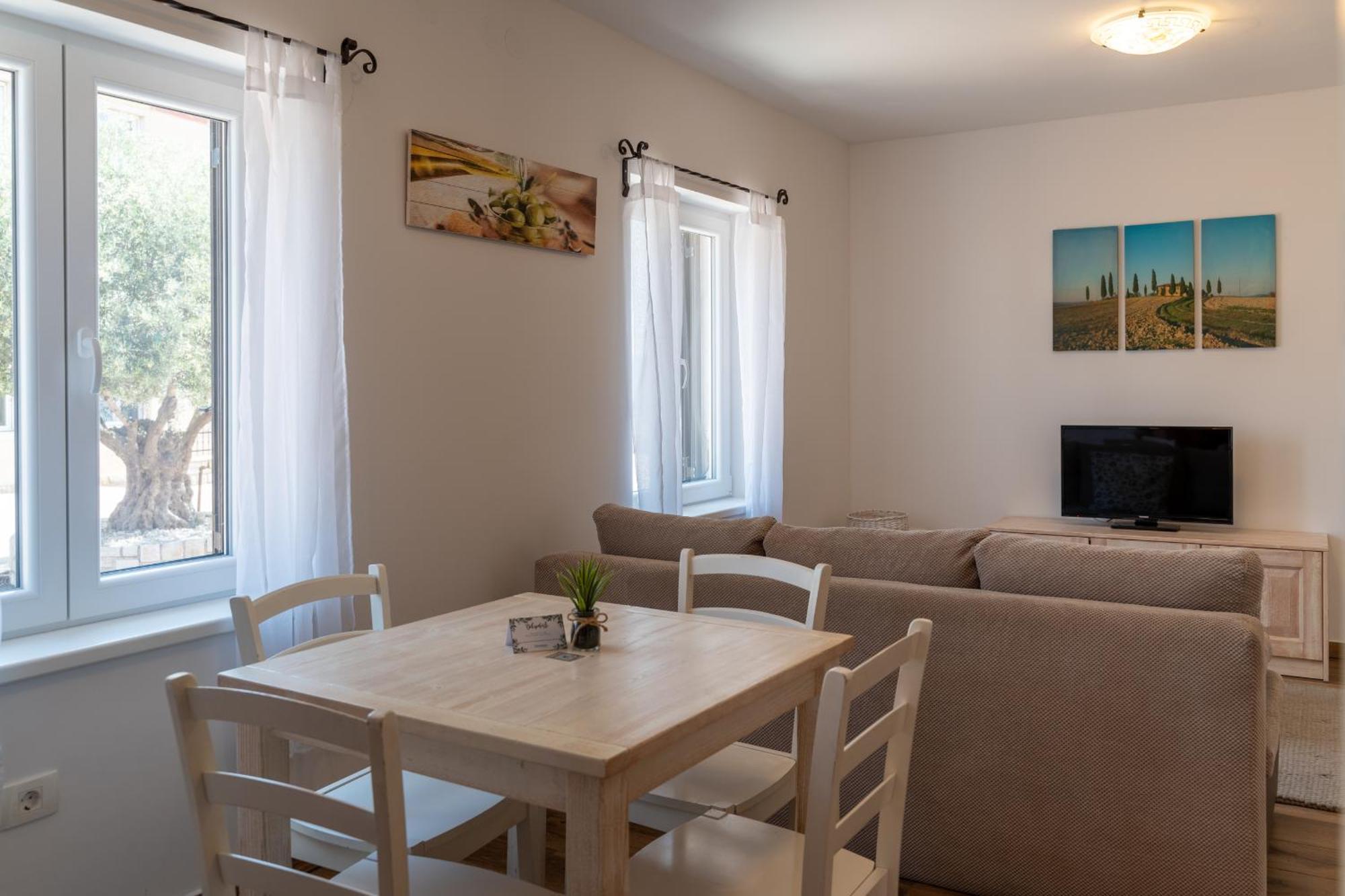 Hotel Stara Sola - Oleander Resort Korte エクステリア 写真