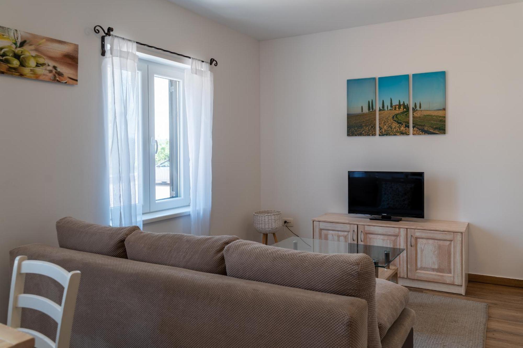 Hotel Stara Sola - Oleander Resort Korte エクステリア 写真