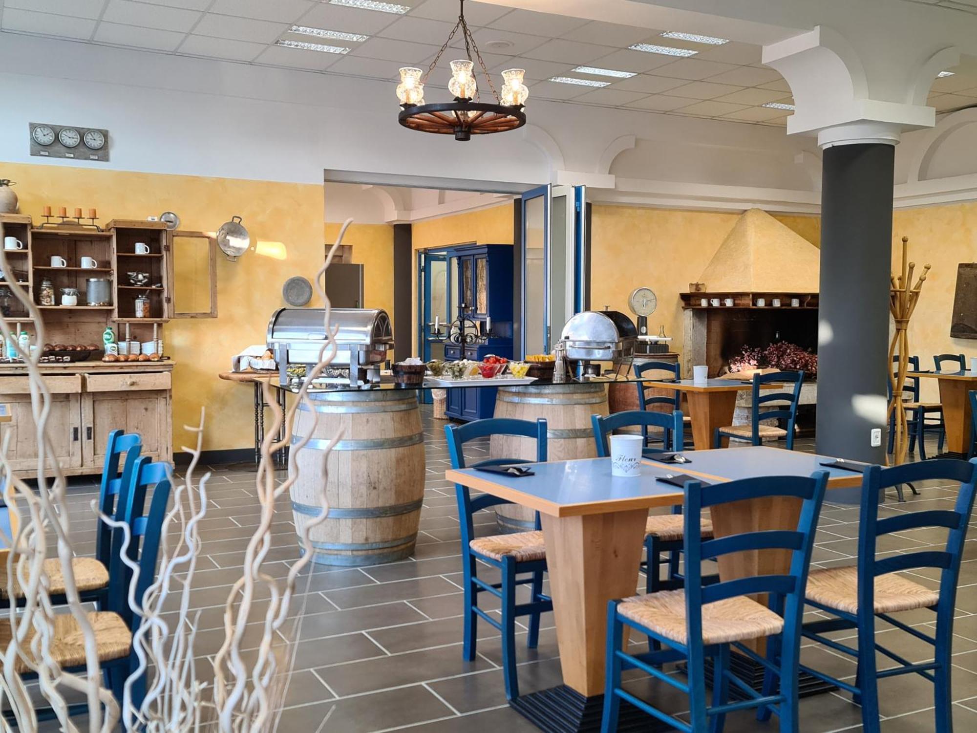 Hotel Stara Sola - Oleander Resort Korte エクステリア 写真