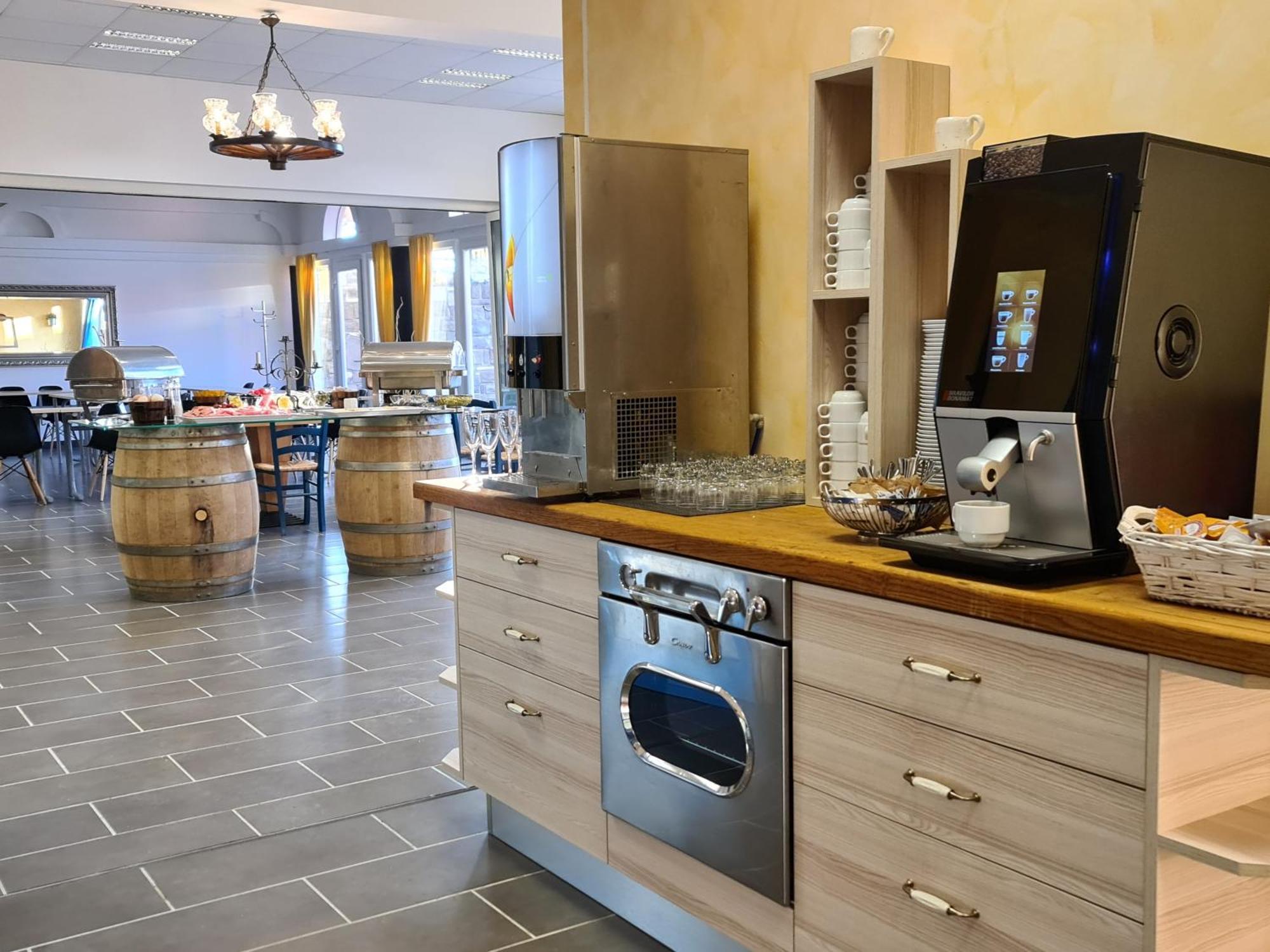 Hotel Stara Sola - Oleander Resort Korte エクステリア 写真